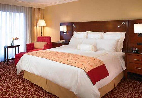 อินเดียนาโพลิส แมริออต อีสต์ Hotel ภายนอก รูปภาพ