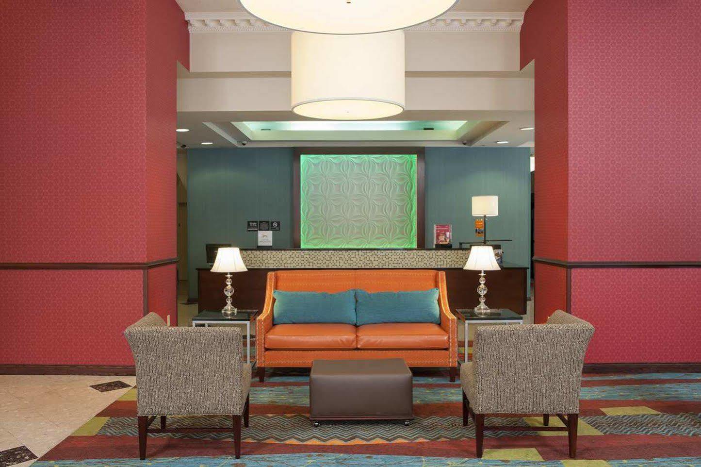 อินเดียนาโพลิส แมริออต อีสต์ Hotel ภายนอก รูปภาพ